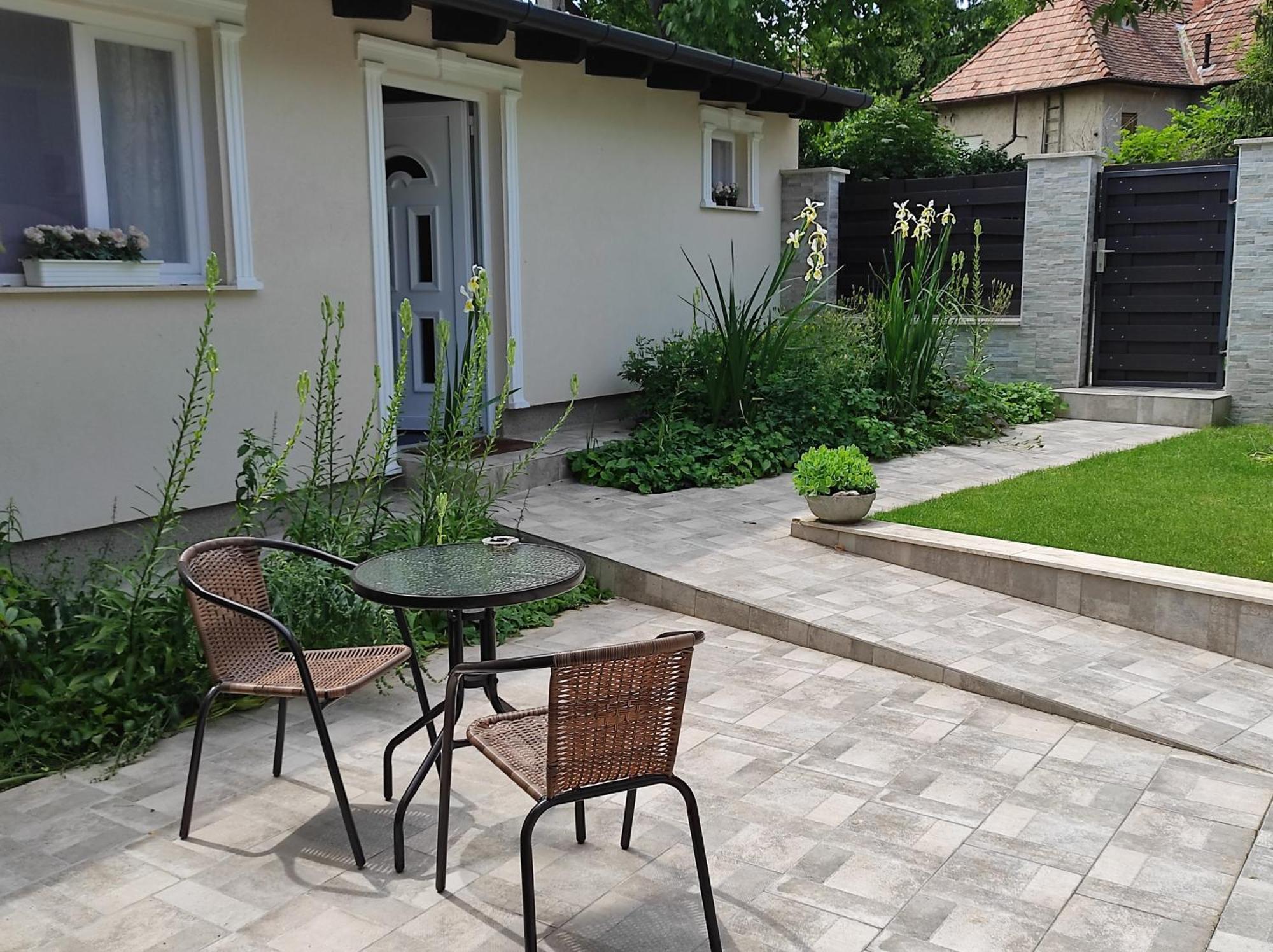 Garden Home Törökbálint Εξωτερικό φωτογραφία